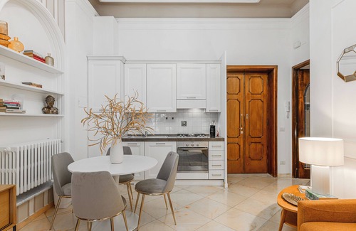San Lorenzo Apartment | Elegant apartment near cathedral square
