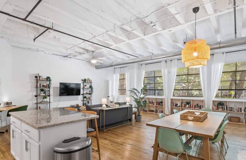 North Druid Hills Apartment | Elegant Apartment near Emory!