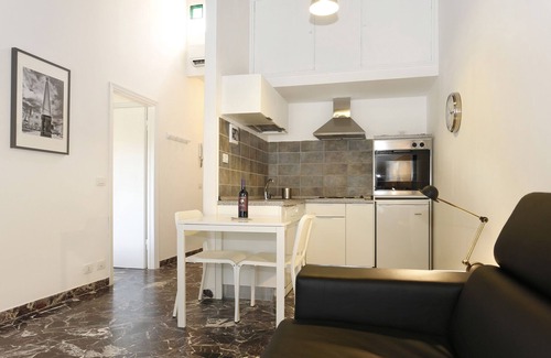 San Niccolo Apartment | Elegant Apt In Florence With View