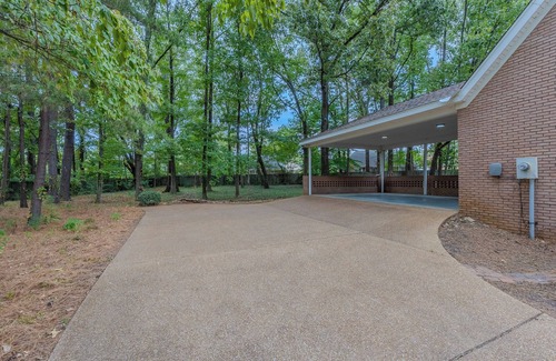Jackson House | Elegant beautiful modern luxurious home 5BR/BA with Electric car charger!