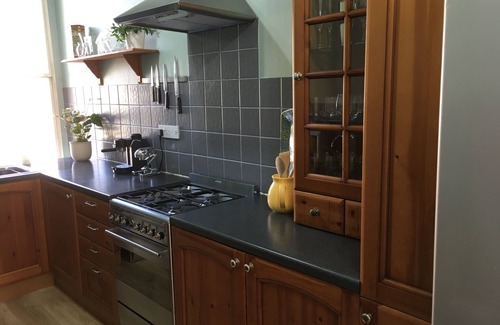Bath Apartment | Elegant, city centre Georgian Maisonette spaciously spread over top 2 stores