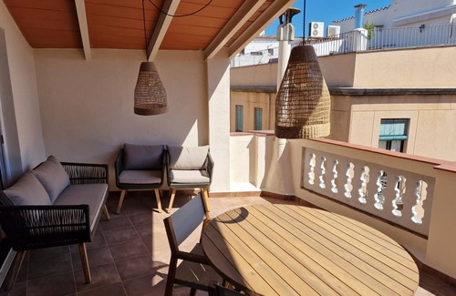 Sant Feliu de Guixols Apartment | Elegant Penthouse in the Heart of the City
