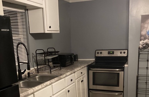 Mobile House | Elegant House, 6 Min Away From Downtown Airport.