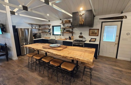 Robertsdale House | Elegant meets cozy just 16 miles from Raystown Lake. Rest, Recharge, and Explore