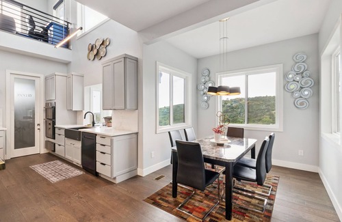 Southwest Colorado Springs House | Elegant Mountain Retreat with Sweeping Views