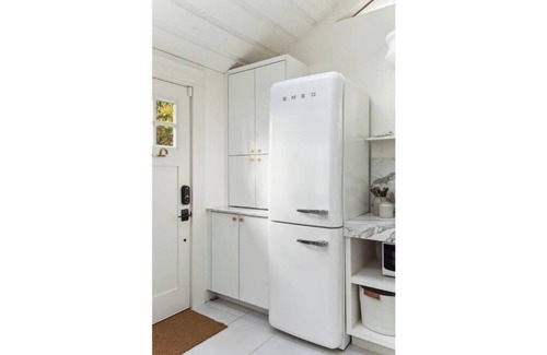 Highline House | Elegant & Romantic Farmhouse, Natural Light!