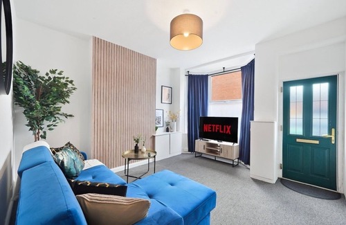 Nottingham House | Elegant Scandi Gem of Nottingham - Sleeps 10
