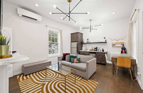 Licking Riverside Apartment | Elegant Simplicity, Close to Downtown Cincy