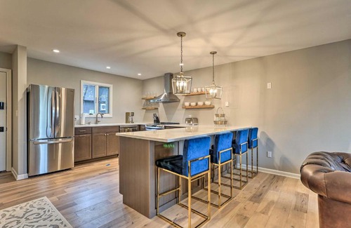 Village at Camelback House | Elegant Ski-InandSki-Out Tannersville Townhome!