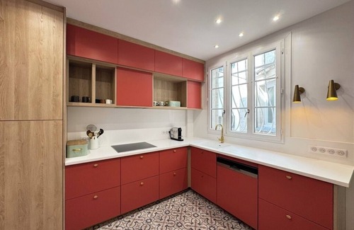 Gaillon Apartment | Elegant spacious 2 bedroom, apartment in the heart of Paris, near Opera & Louvre