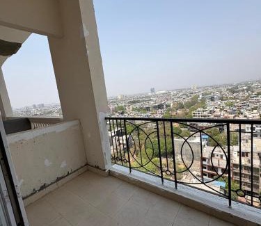 Greater Noida Apartment | Elegant Stay