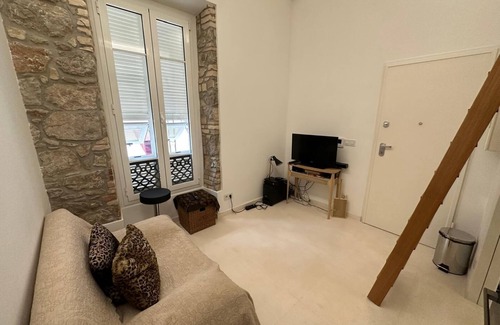 La Condamine Apartment | ✨ Elegant Studio in the Heart of Monaco - Near Port & Beaches ✨