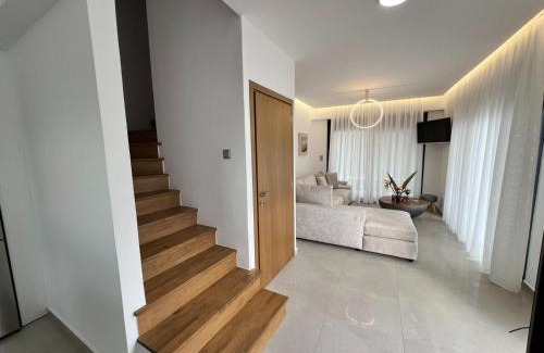 Gournai Villa | Elegant Stylish Villas with Shared Pool in Crete