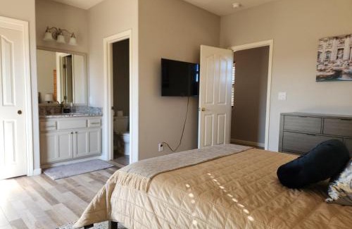 Shenandoah Valley House | Elegant Suite with Stunning Vineyard Views