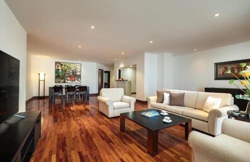 Hoan Kiem Apartment | Elegant Suites Central