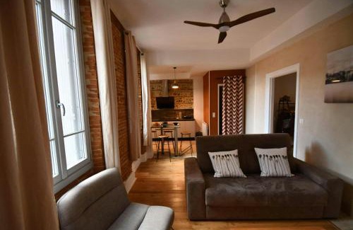 Arnaud Bernard Apartment | Elegant Toulousain - Central - Metro - Standing