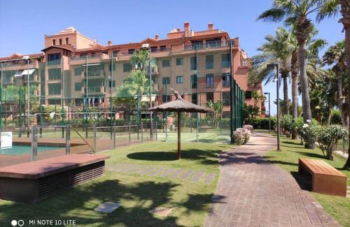 Motril Apartment | Elegante Apartamento en Playa Granada & Golf