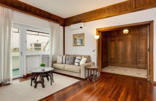 Quartiere XIII Aurelio Apartment | Elegante appartamento 130mq in stile classico
