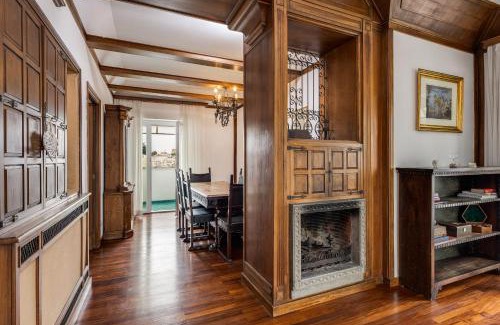 Quartiere XIII Aurelio Apartment | Elegante appartamento 130mq in stile classico