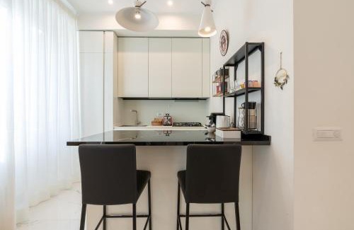 Quartiere XIII Aurelio Apartment | Elegante Appartamento presso Vaticano