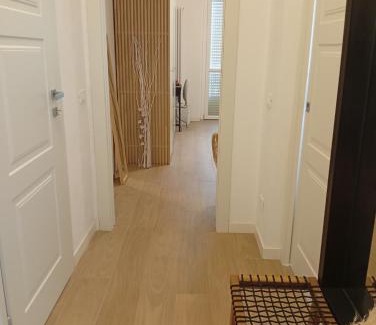 Saronno Apartment | Elegante appartamento tra Milano, Malpensa e Como