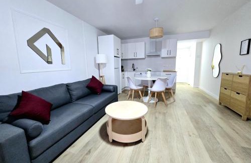 Pueblo Nuevo Apartment | Elegante Estudio en Sotogrande Royal Golf