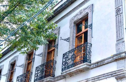 Cuauhtemoc Apartment | Elegante Loft Contemporáneo en Edificio Histórico