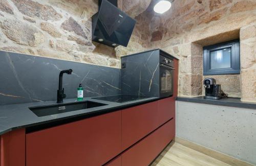 Bealo House | Elegante moderna con parking by CABANA Rentals