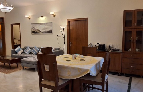 Somajiguda Apartment | Elegantly furnished spacious 3 BHK apartment