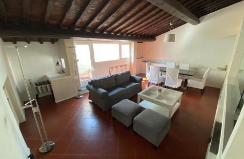 Santa Maria Novella Apartment | Elena's home
