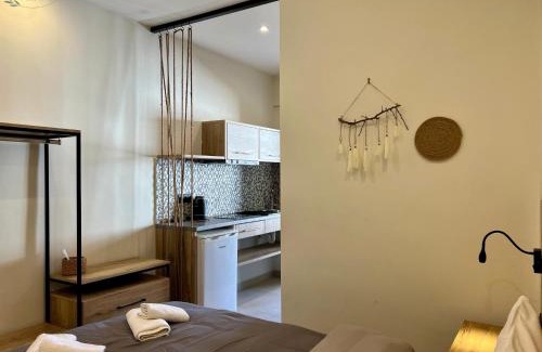 Kallithea Apartment | elenasrooms