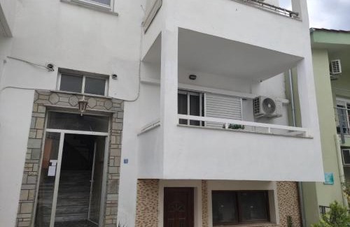 Nea Peramos Apartment | Eleni House