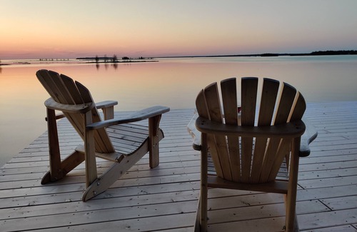 Tobermory Cottage | Elenriel Cottage - Waterfront Timberframe on Five Fathoms National Marine Park