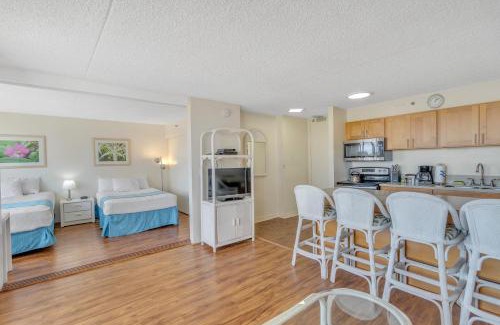 Waikiki Apartment | Elevated Condo with Diamond Head & Ocean Views, Steps from Waikiki Beach (13011)