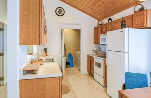Cullowhee Cabin | Elevated mountain-view cabin with private hot tub, 2 decks, firepit, & grill