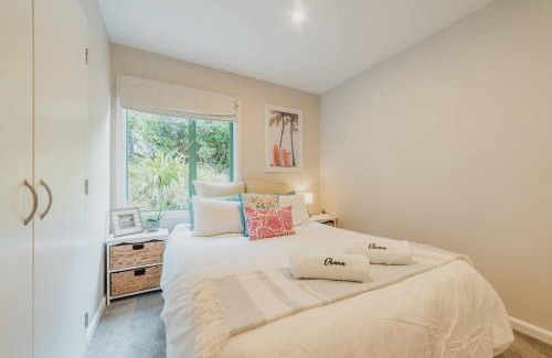 Redcliffs House | Elevated Ocean View Oasis - 3BR 2 Bath Parking