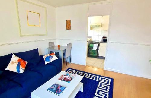 The Wrythe Apartment | Elisha's City Apartment