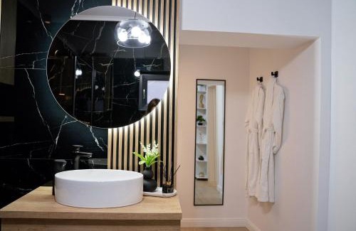 Oradea Apartment | ELISIA STUDIO