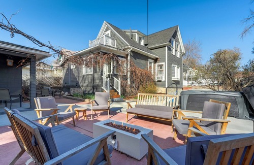 Central Colorado Springs House | Elite Embassy