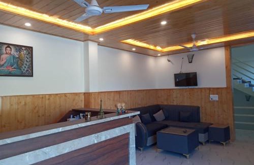 Kumarhatti Hotel | Elite Peak Hotel