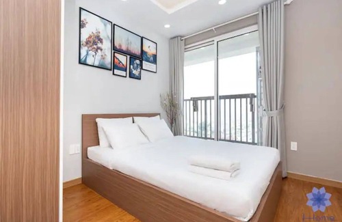 Phu Nhuan Hotel | Elite Saigon - The Parkview near Airport