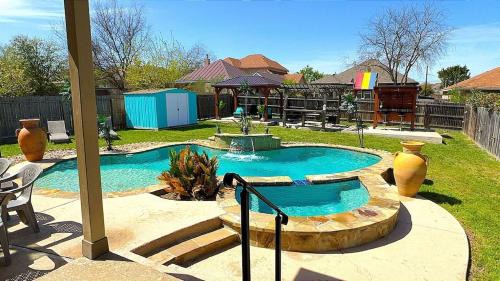 Lockhill Estates House | Elite Vacation Entertainment