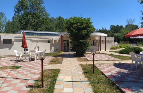 Jupiter Hotel | Elixirum