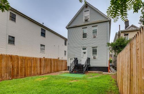 Elizabeth Apartment | Elizabeth Studio, 2 Mi to Mills at Jersey Gardens!
