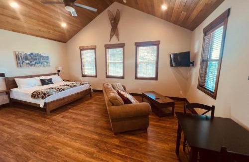 Lakeside House | Elk Ridge Village Cabins 301A The Mill House