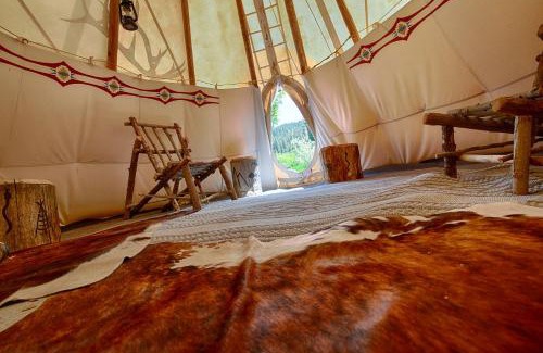 Garden Valley Other | Elk Spirit Glamping Adventure in Garden Valley, ID