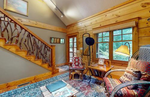 Skyland House | Elkhorn Cabin