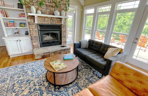 Midway House | Elkhorn Creek Retreat