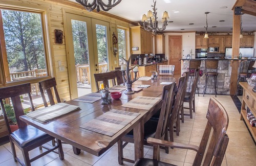 Pagosa Springs House | Elktrace Bed & Breakfast