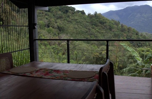 Wellawaya Villa | Ella Nine Peaks - One Room in " The Club House " with Ac Tv and pool
